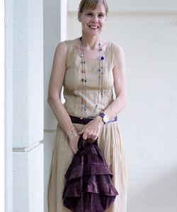 Pale dress with accessories