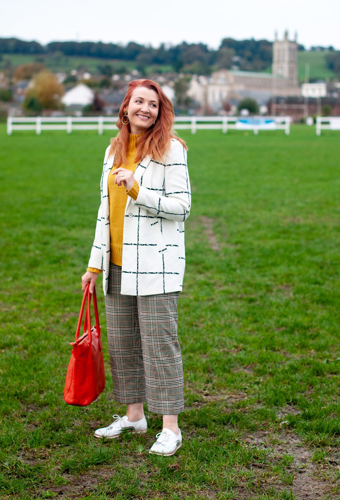 Catherine wearing checkered blazer and trouser | 40plusstyle.com