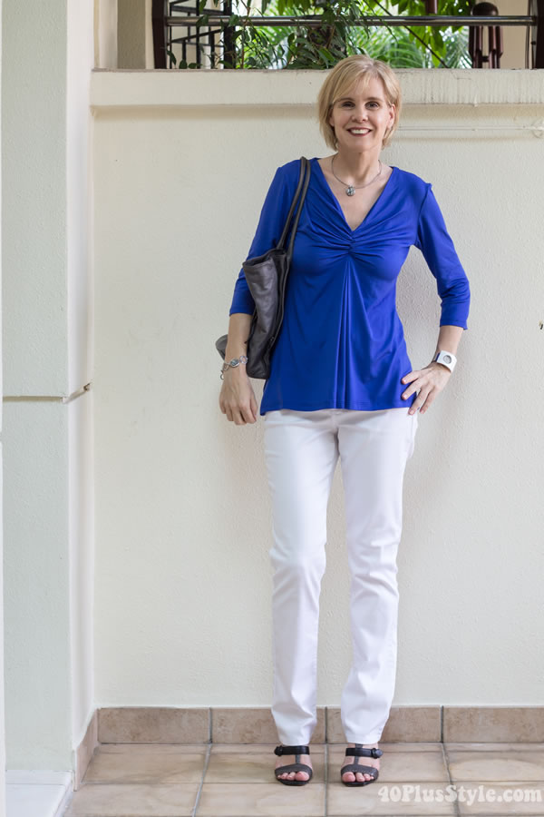 Wearing 2 Covered Perfectly tops 5 different ways - #outfit 2 skinnies | 40PlusStyle.com