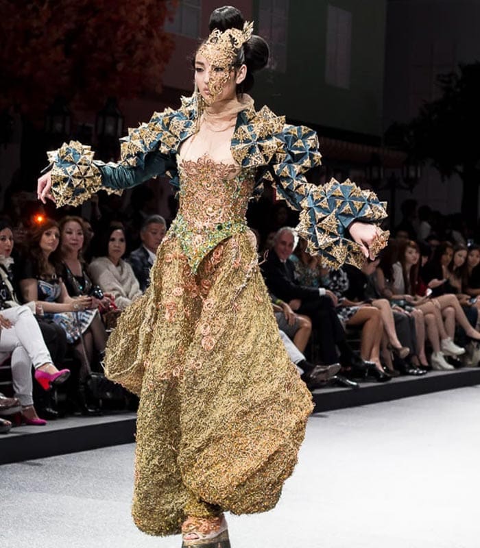 Style inspiration: Guo Pei Fashion Show | 40plusstyle.com