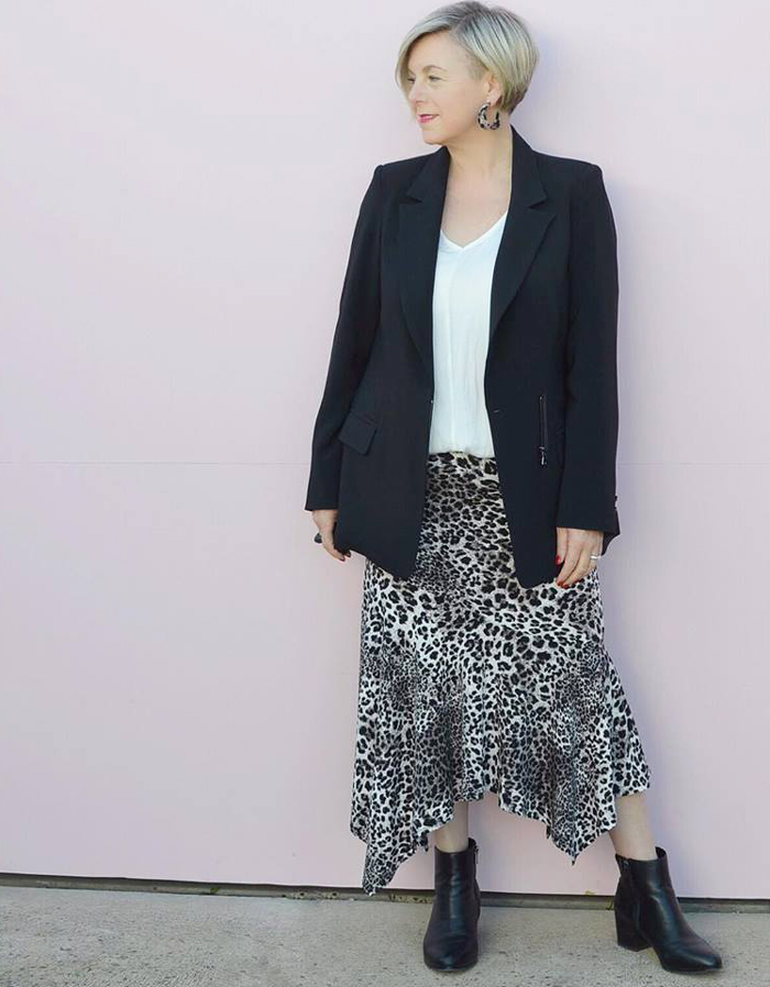 Deborah wearing blazer and printed skirt | 40plusstyle.com