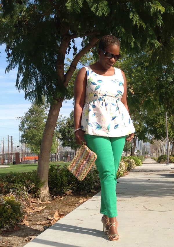 Sunny in cream and green | 40plusstyle.com