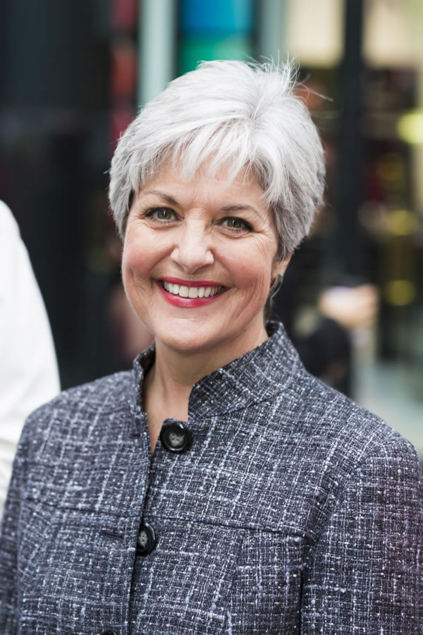 Short Hairstyles Grey Hair