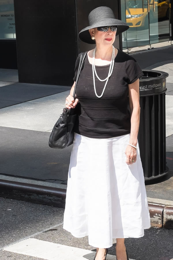 A black and white outfit with a hat | 40plusstyle.com