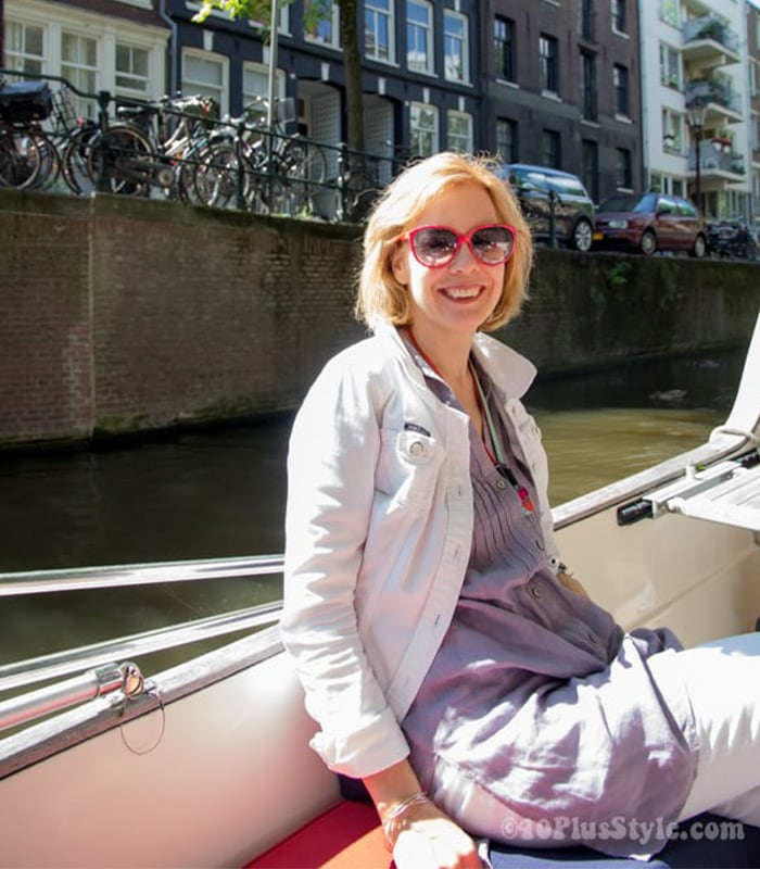 Exploring the beauty of Amsterdam by boat & how to dress for a boat trip!