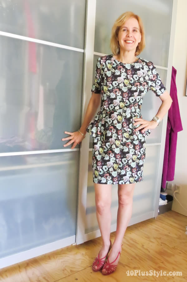 Wearing a short flower dress in a swapping clothes experiment | 40plusstyle