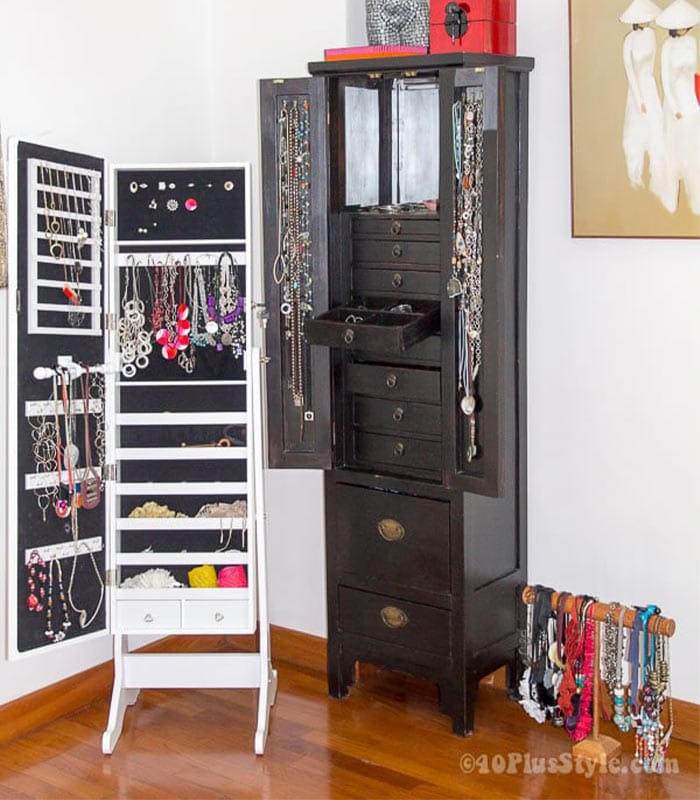 How to store jewelry lots of jewelry storage ideas to keep you organised!