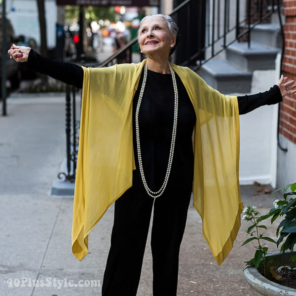 How to look elegantly chic - a style interview with Joyce Carpati ...