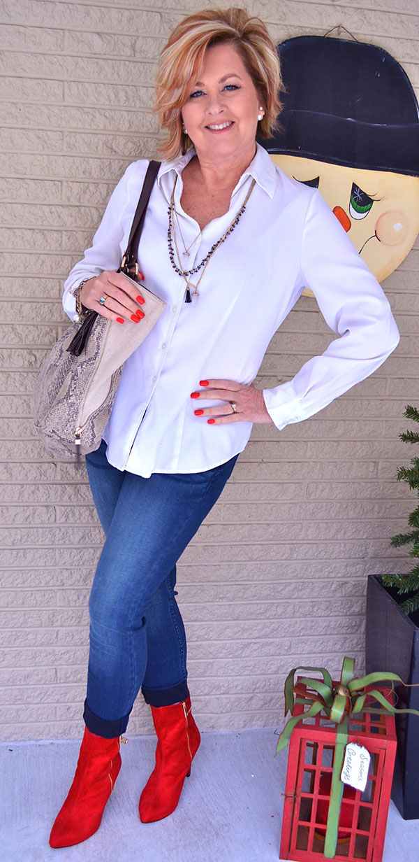 White top and red boots outfit with Tania |40plusstyle.com