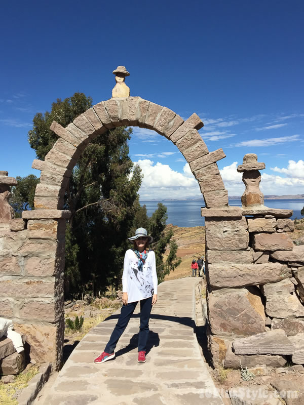 Travel with me to Lake Titicaca | 40plusstyle.com
