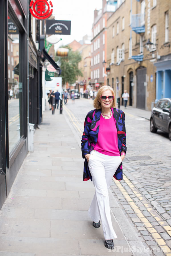 Feeling colorful in London | 40plusstyle.com