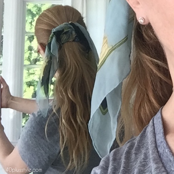 Totally unique ways to wear a scarf | 40plusstyle.com