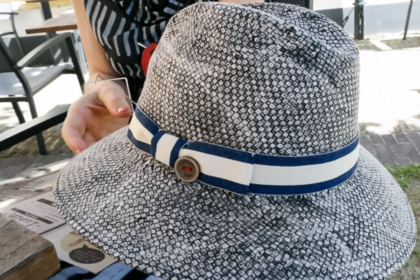 Chic hat for the daytime and afternoon | 40plusstyle.com