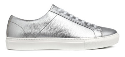 The best silver shoes for a hipper and more youthful look!