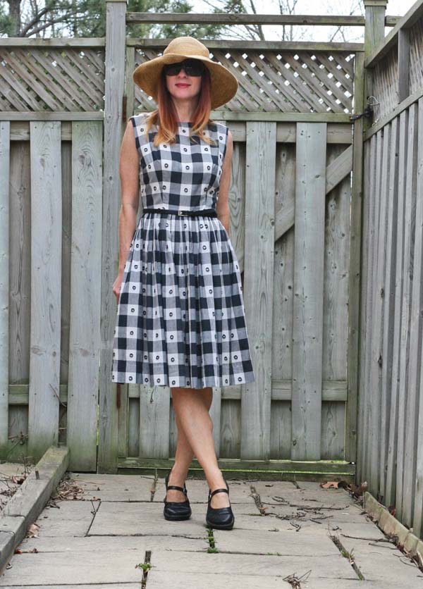 Stylish checkered dresses for women | 40plusstyle.com