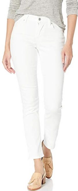 Levis white jeans | 40plusstyle.com