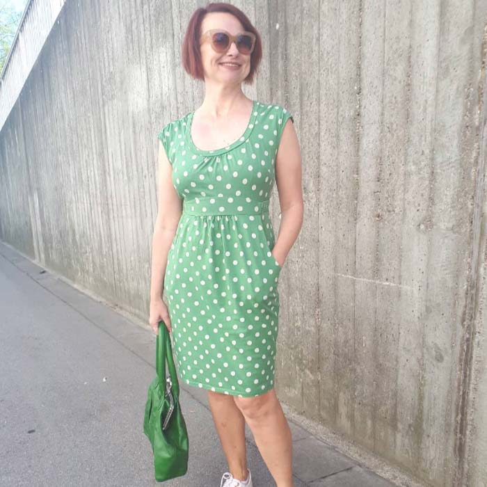 Polka dots - #40plusstyle inspiration: green | 40plusstyle.com