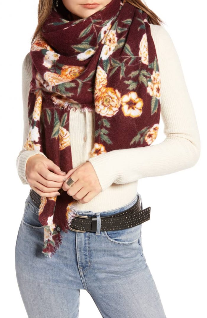 floral scarf for women | 40plusstyle.com