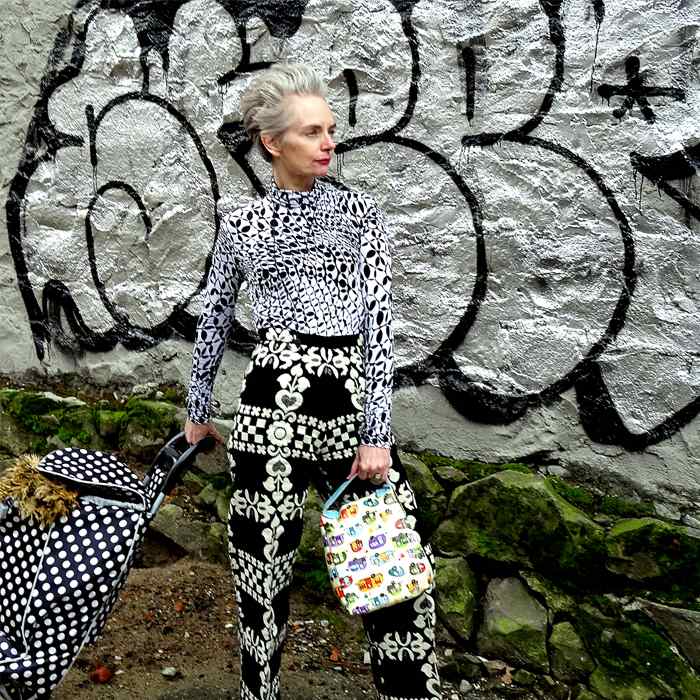 Melanie is wearing Printed fabric pants and Spirography turtleneck | fashion over 40 | 40plusstyle