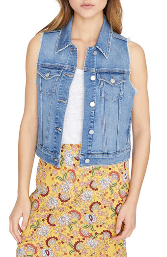 denim vest for women over 40 | 40plusstyle.com