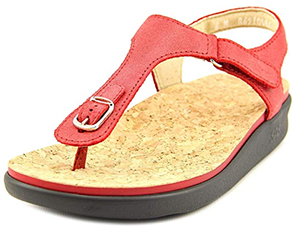 Sandals for Bunions | fashion over 40 | style | fashion | 40plusstyle.com