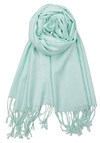 pashmina scarf | 40plusstyle.com