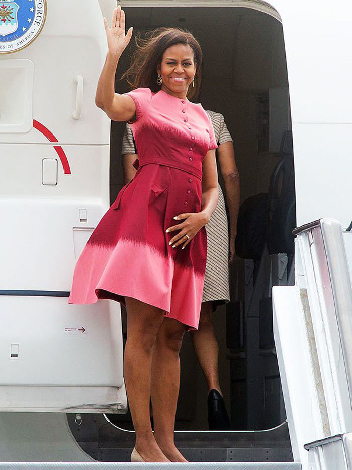 Michelle Obama wearing a bright pink dress | 40plusstyle.com
