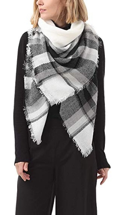 Zando plaid winter scarf | 40plusstyle.com