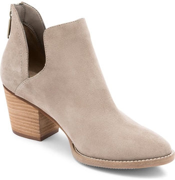 Blondo waterproof bootie | 40plusstyle.com