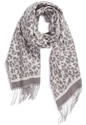 Ted Baker London leopard scarf | 40plusstyle.com