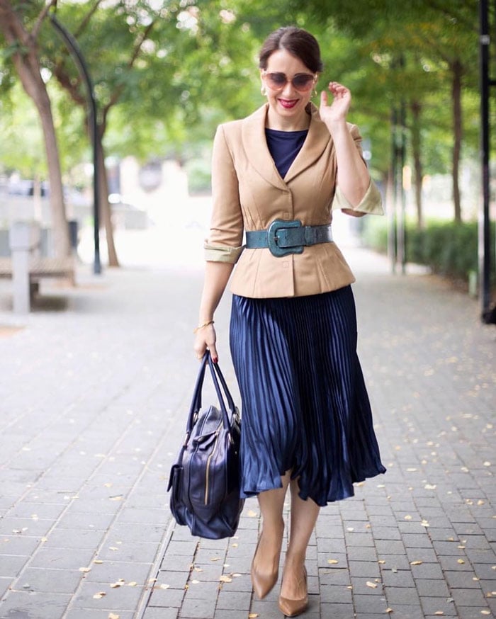 Beige and shop blue outfit