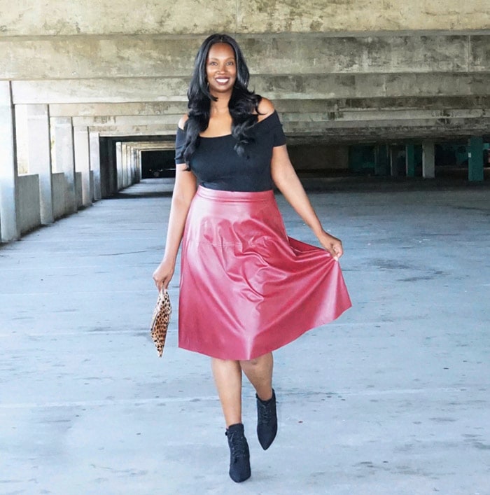 pink leather skirt outfit