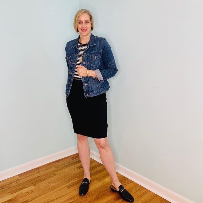 how to wear a denim jacket for women over 40 | 40plusstyle.com