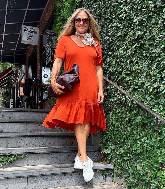 orange and black dress combination