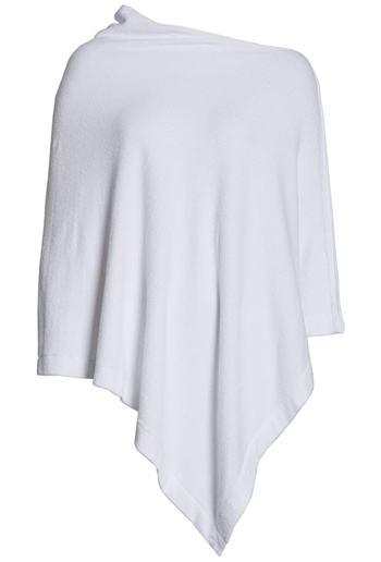 Barefoot Dreams poncho | 40plusstyle.com