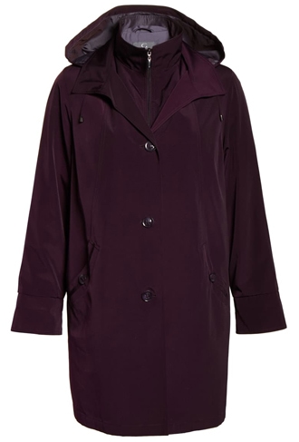 Gallery hooded raincoat | 40plusstyle.com
