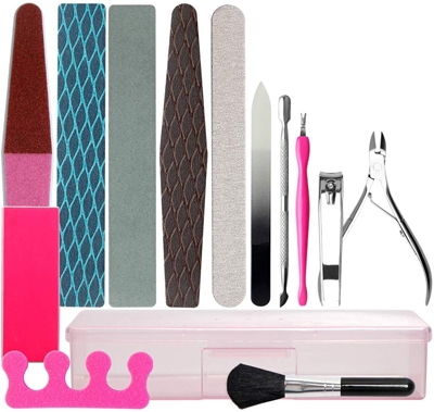 Pamper yourself with NunaLisa Professional manicure and pedicure set | 40plusstyle.com
