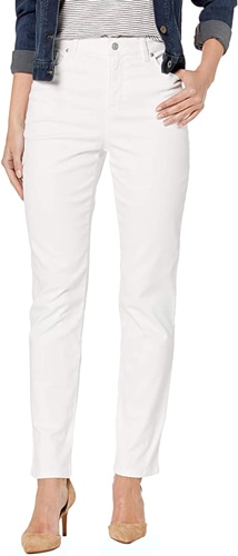 Straight leg white pants | 40plusstyle.com