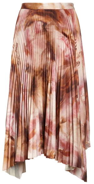 Asymmetrical skirt | 40plusstyle.com