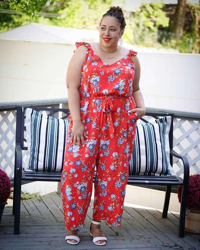 wearing jumpsuits for summer | 40plusstyle.com
