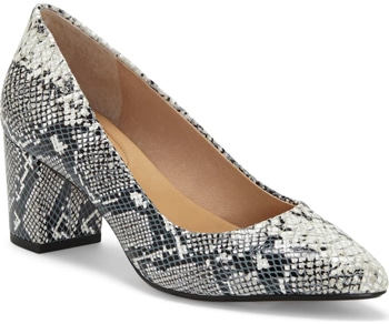 Snakeskin pumps | 40plusstyle.com