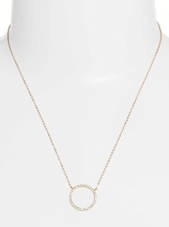 Nordstrom open circle pendant necklace | 40plusstyle.com