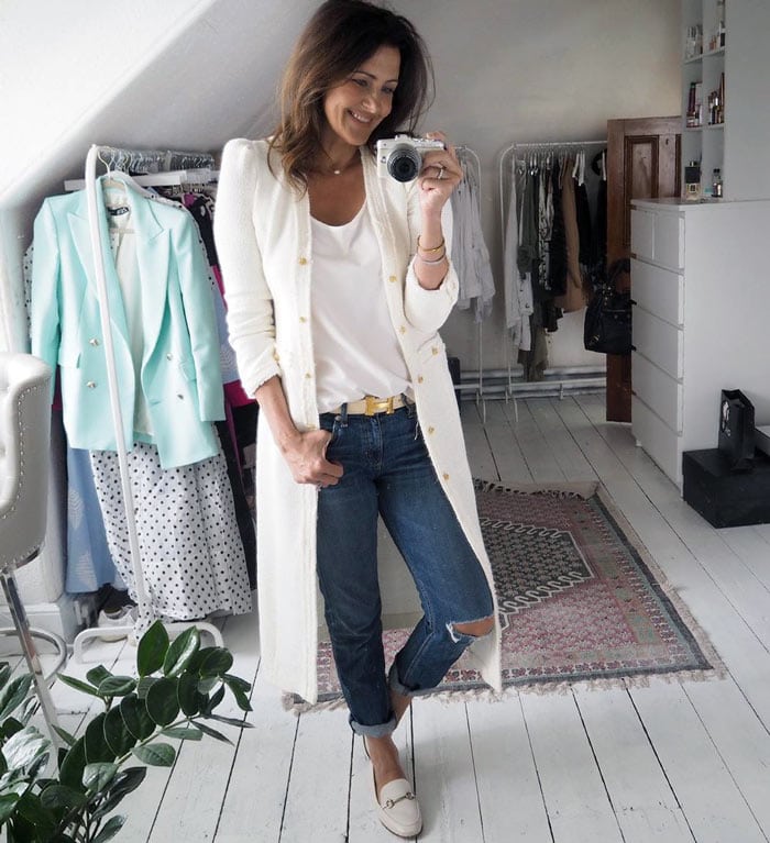 Julie wears her loafers with jeans and a long cardigan | 40plusstyle.com
