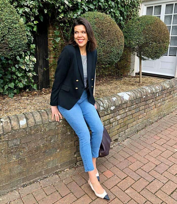 Women's work shoes - Helen wears slingbacks and a blazer | 40plusstyle.com