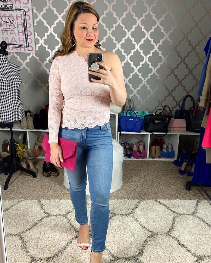 How to wear pink - Suzie wears a pink lace top | 40plusstyle.com