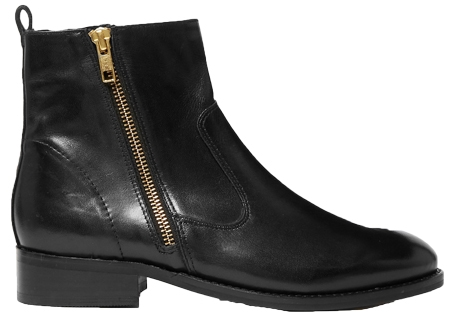 Marks & Spencer leather boot | 40plusstyle.com