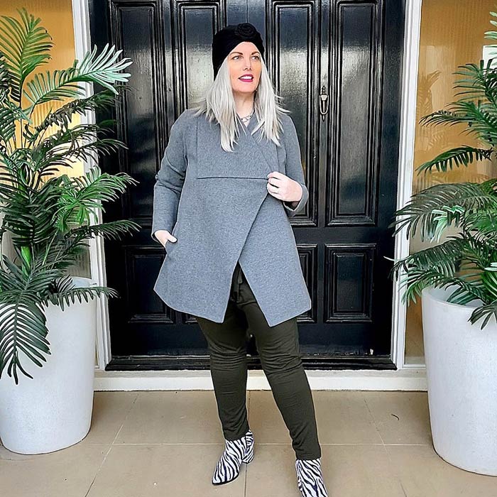 Mel wears a classic gray wool coat for fall | 40plusstyle.com