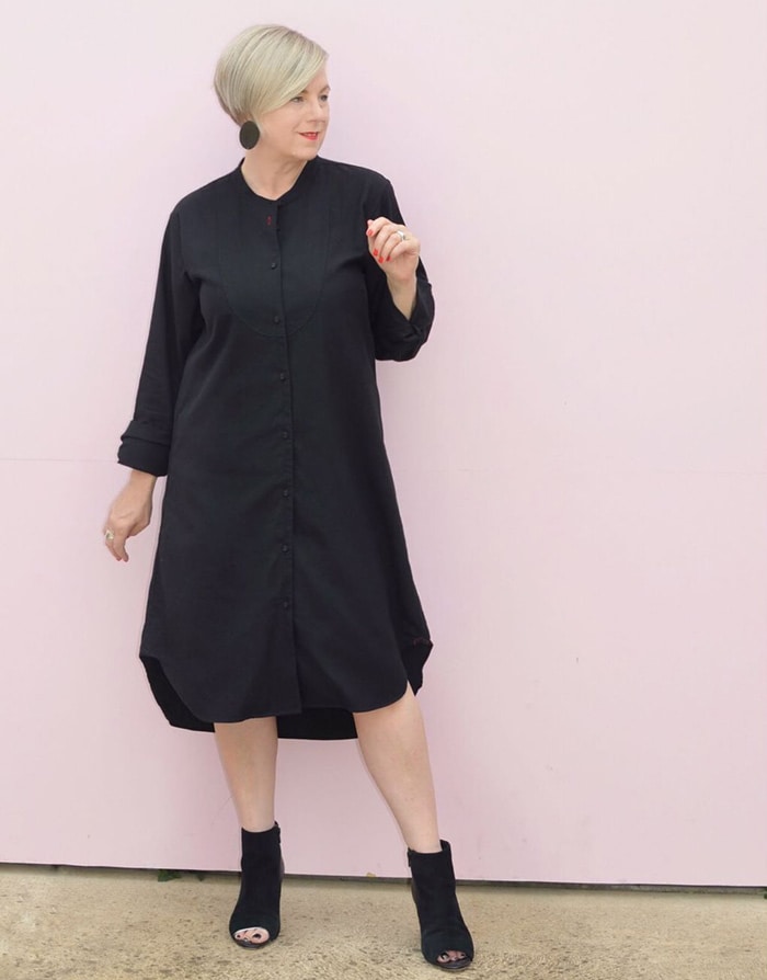 a shirt dress can be a good choice for hiding a belly bulge | 40plusstyle.com