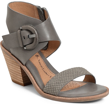 Söfft sandal | 40plusstyle.com