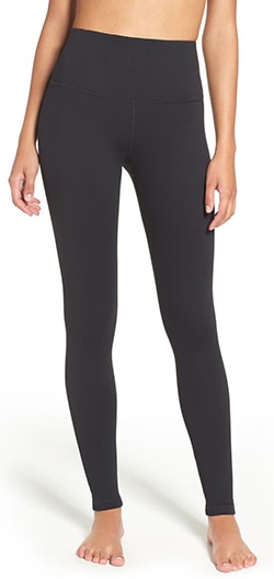 Stylish clothes - Zella Live In high waist leggings | 40plusstyle.com